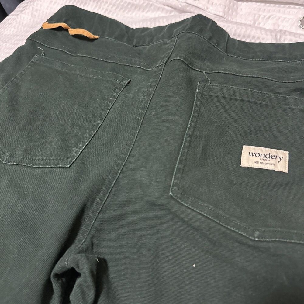 Wondery Green Belted Cargo Pants | Women’s Size S